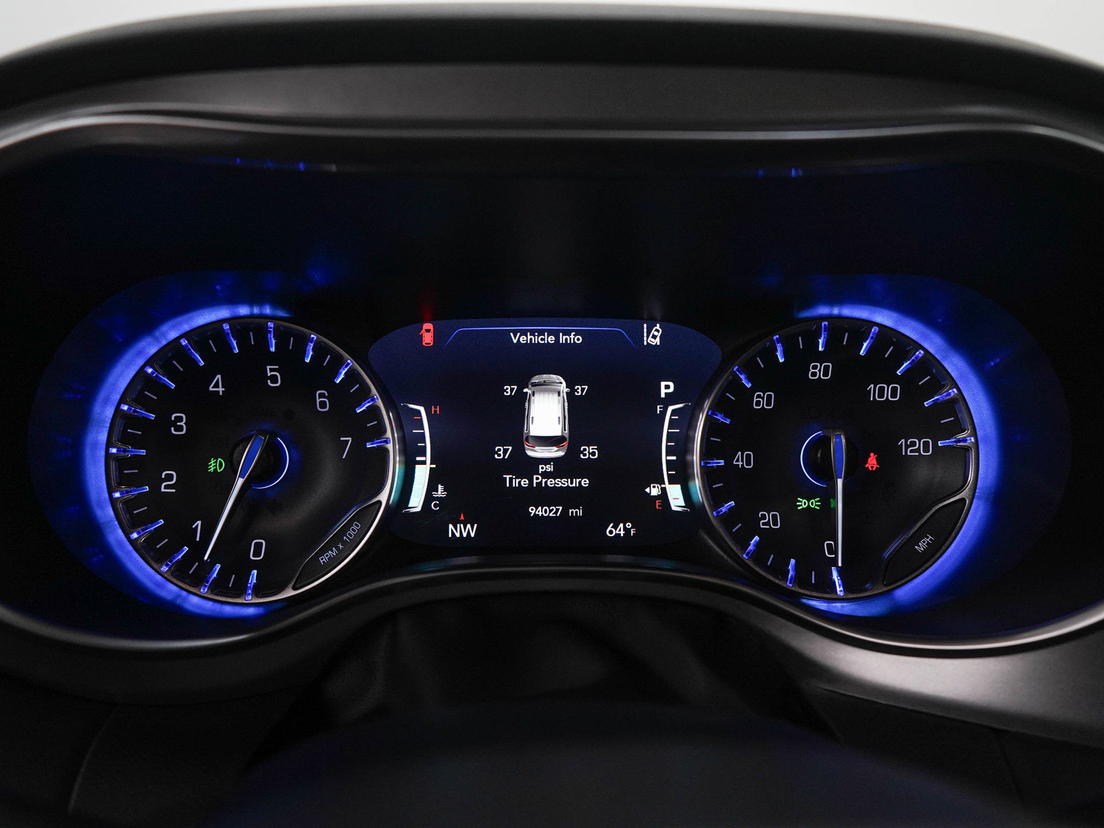 Used 2019 Chrysler Pacifica Touring-L Plus w/ Advanced Safetytec Group FWD image 29