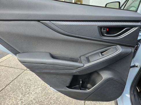 Used 2020 Subaru Crosstrek 2.0i Premium w/ Moonroof Package 2 image 13