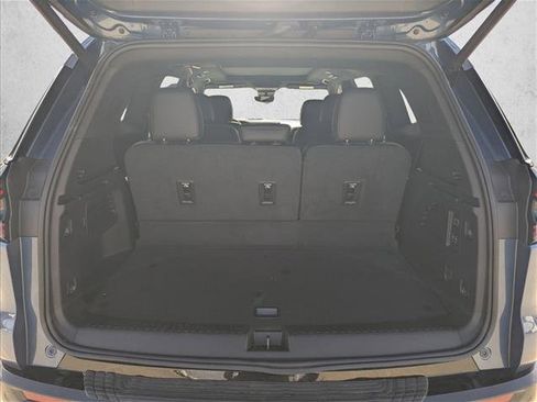 Used 2025 GMC Acadia Denali w/ Super Cruise Package AWD/4WD image 6