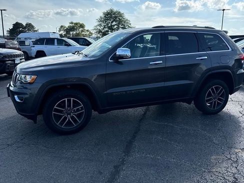 Used 2020 Jeep Grand Cherokee Limited AWD/4WD image 3