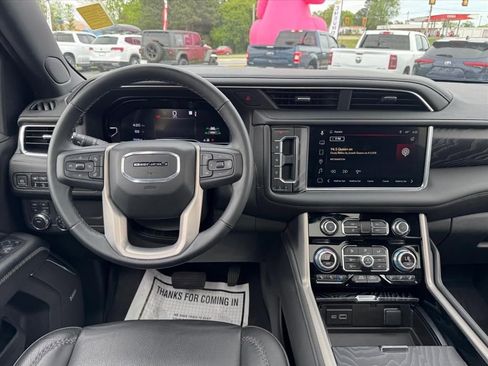 Used 2023 GMC Yukon XL Denali w/ LPO, Floor Liner Package AWD/4WD image 15