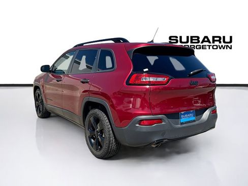 Used 2016 Jeep Cherokee Sport image 5