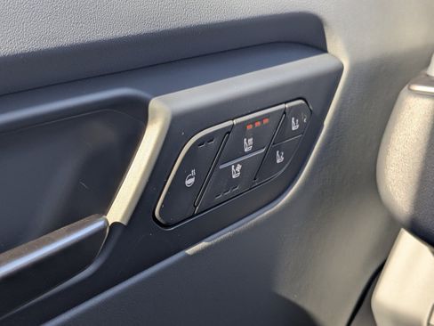 New 2026 Kia EV9 Wind image 29