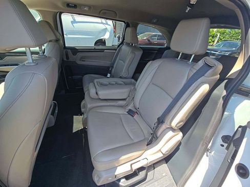 Used 2023 Honda Odyssey EX-L image 11