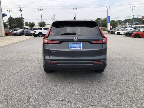Certified 2023 Honda CR-V EX image 7