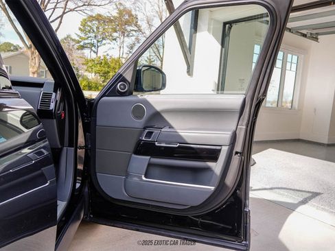 Used 2017 Land Rover Range Rover LWB SV Autobiography image 61