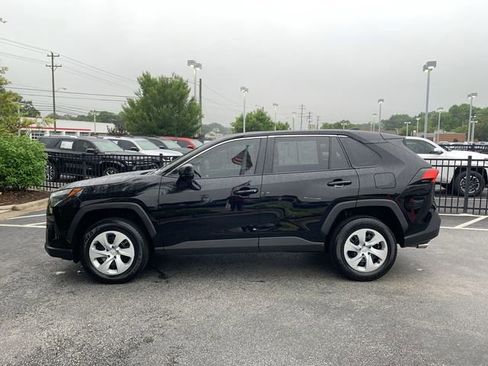 Certified 2025 Toyota RAV4 LE FWD image 5