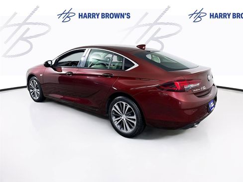 Used 2018 Buick Regal Essence w/ Driver Confidence Package #1 image 30