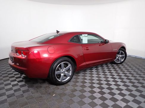 Used 2010 Chevrolet Camaro LT RWD image 18