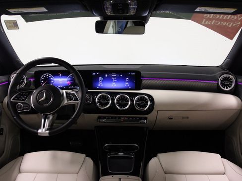 Certified 2025 Mercedes-Benz CLA 250 4MATIC image 2