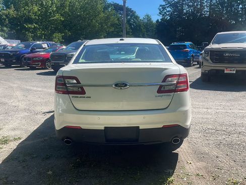 Used 2014 Ford Taurus Limited FWD image 6