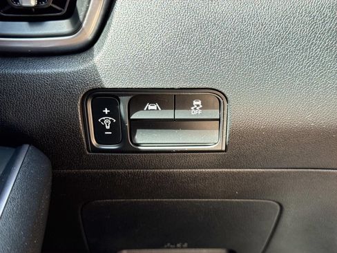 Used 2022 Kia Sorento S AWD/4WD image 19