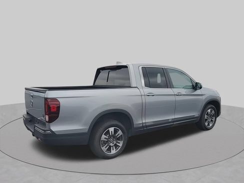 Used 2019 Honda Ridgeline RTL image 9