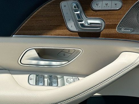 Certified 2024 Mercedes-Benz GLE 450 4MATIC image 18