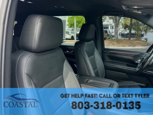 Used 2022 Chevrolet Suburban LT AWD/4WD image 28