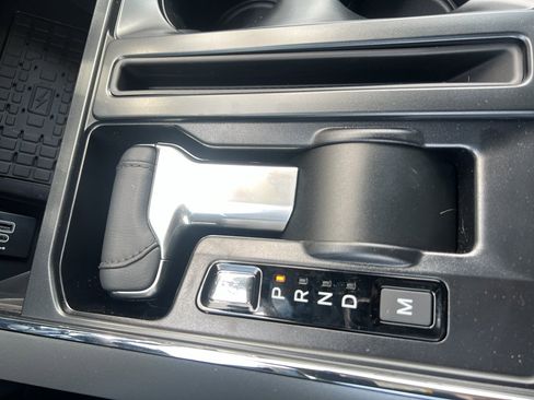 New 2025 Ford F150 Lariat w/ Equipment Group 501A Mid image 39