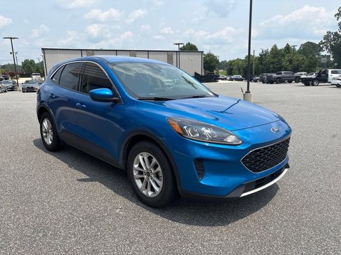 Used 2020 Ford Escape SE FWD image 9