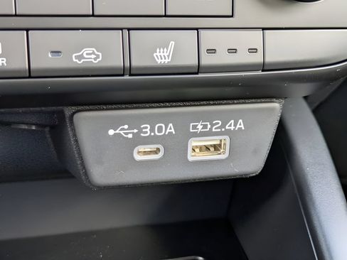 Certified 2026 Subaru Outback Limited AWD/4WD image 22