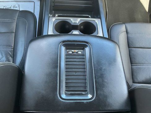 Used 2018 GMC Sierra 2500 Denali w/ Duramax Plus Package AWD/4WD image 18