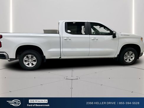 Used 2023 Chevrolet Silverado 1500 LT w/ Protection Package image 8