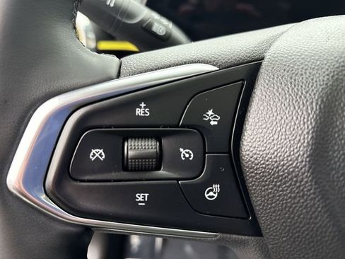 Certified 2024 Chevrolet Trax ACTIV w/ Sunroof Package image 26