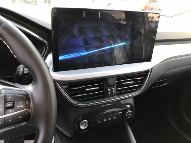 Used 2025 Ford Escape Platinum AWD/4WD image 7
