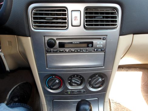 Used 2007 Subaru Forester 2.5X w/ Popular Equipment Group 1G image 16