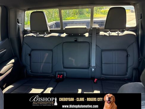 Used 2023 Chevrolet Silverado 1500 High Country w/ Z71 Off-Road Package AWD/4WD image 18
