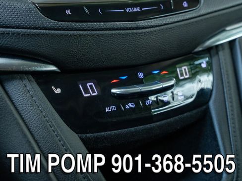 Used 2017 Cadillac XT5 Luxury w/ Driver Awareness Package FWD image 23