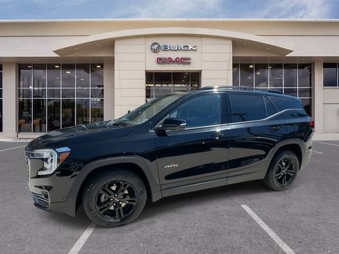 Used 2024 GMC Terrain AT4 w/ Tech Package AWD/4WD image 7