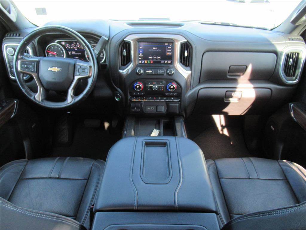 Used 2021 Chevrolet Silverado 1500 High Country w/ Technology Package AWD/4WD image 13