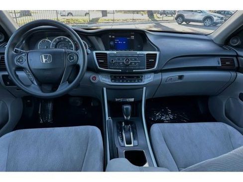 Used 2015 Honda Accord EX-L image 5