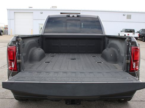 Used 2025 RAM 3500 Laramie w/ Night Edition AWD/4WD image 13