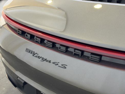 Certified 2024 Porsche 911 Targa 4S image 25