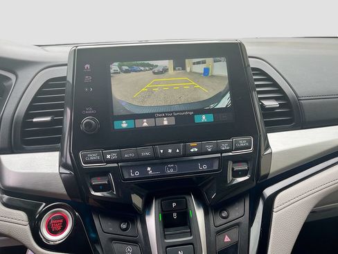 Used 2022 Honda Odyssey Touring image 14