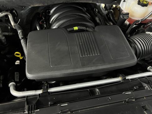 Used 2023 Chevrolet Silverado 1500 LTZ image 36