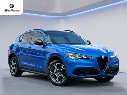 Used 2025 Alfa Romeo Stelvio Sprint w/ Convenience Package
