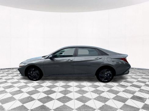 New 2026 Hyundai Elantra Sport image 4