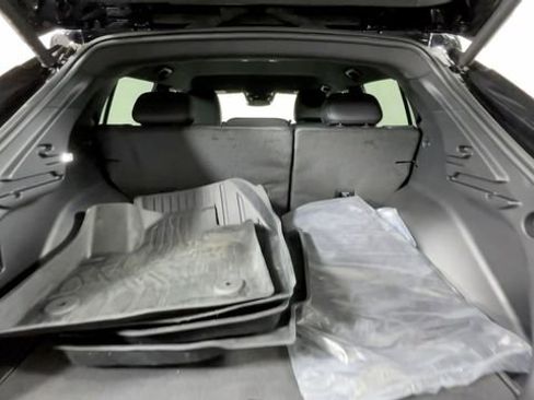 Used 2024 Chevrolet Equinox EV LT FWD image 14