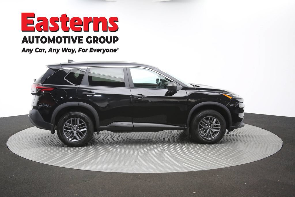 Used 2023 Nissan Rogue S AWD/4WD image 47