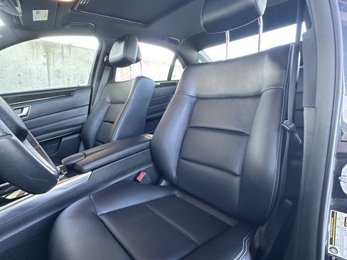 Used 2014 Mercedes-Benz E 350 Sedan image 9