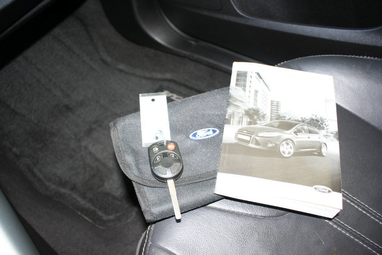 Used 2014 Ford Focus SE w/ Equipment Group 201A FWD image 26