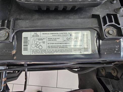 Used 1996 Buick Roadmaster Sedan RWD image 53