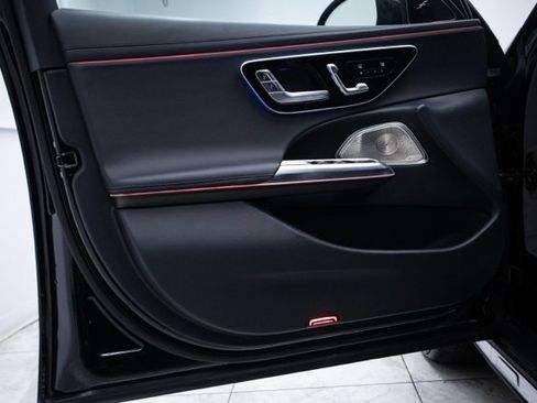 Used 2025 Mercedes-Benz E 450 4MATIC All-Terrain Wagon image 20