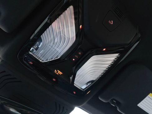 Used 2023 BMW X3 xDrive30i w/ Premium Package image 43