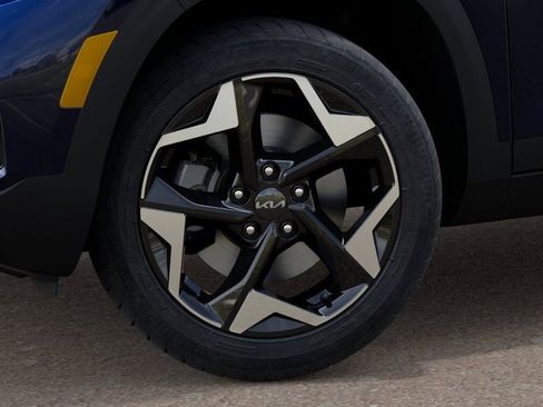 New 2026 Kia Seltos EX image 9