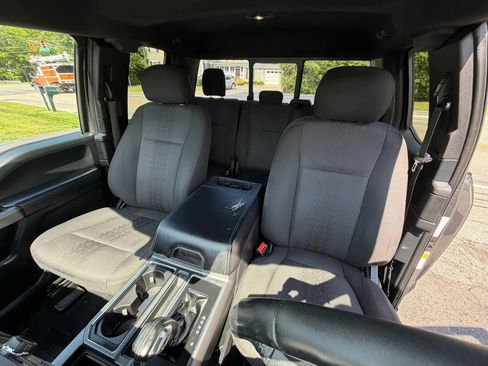 Used 2018 Ford F150 XLT w/ Equipment Group 302A Luxury AWD/4WD image 14
