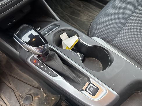 Used 2024 Buick Envista Preferred w/ Convenience I Package image 24