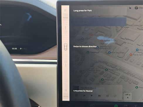 Used 2024 Tesla Model S Base image 28