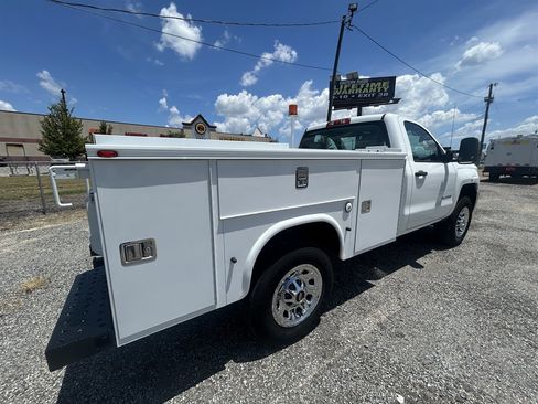Used 2015 Chevrolet Silverado 3500 W/T image 5
